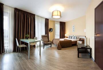 Апартаменты-студио с видом на горы в Гостевом доме SKYPARK ApartHotel